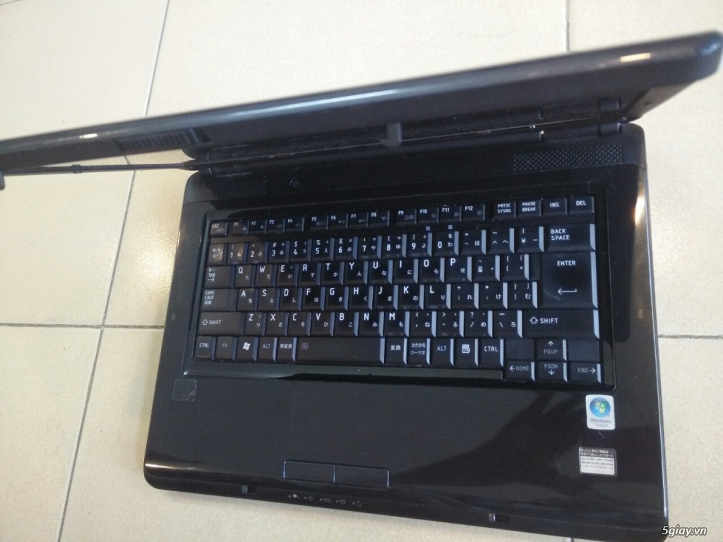 Laptop Toshiba T8100, Ram 4GB, Hdd 160GB chạy bốc cho dân văn phòng - 1