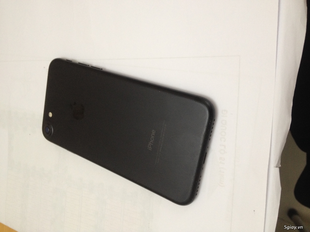 Cần bán iphone 7 128g mới 98%
