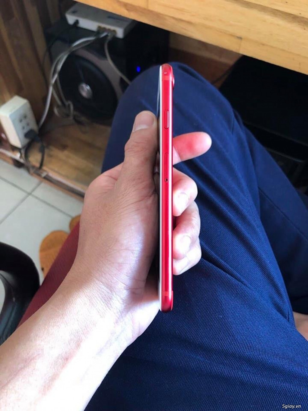 Cần bán: iphone 7 128g màu đỏ - 4