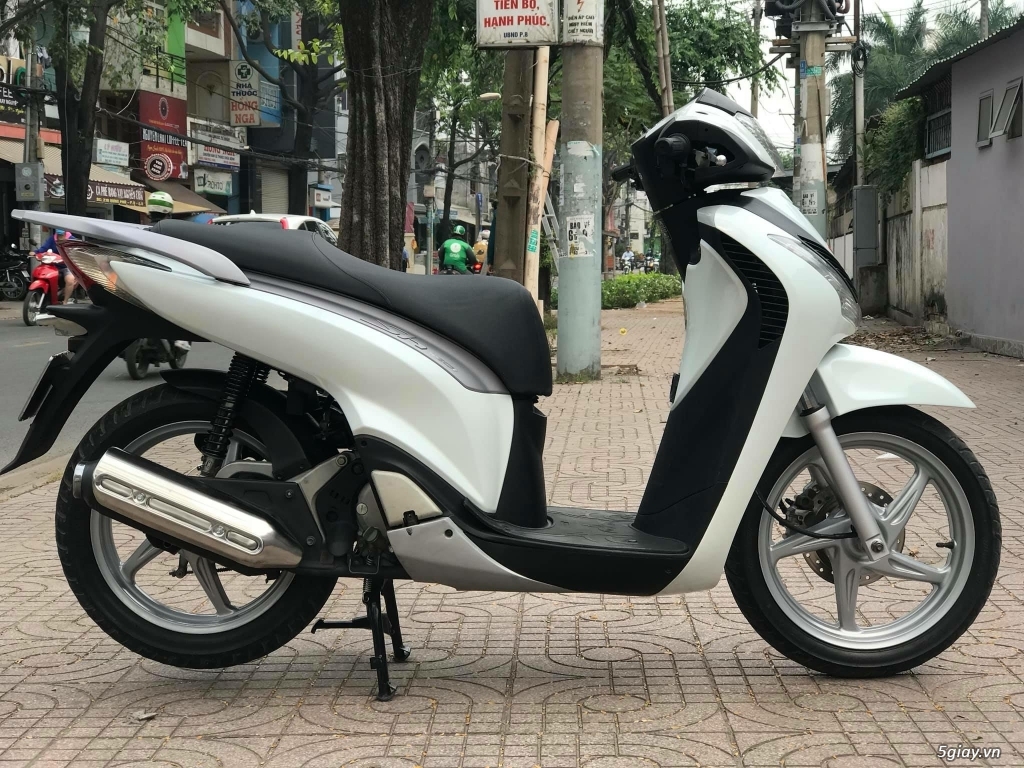 Sh125 2009 - 1