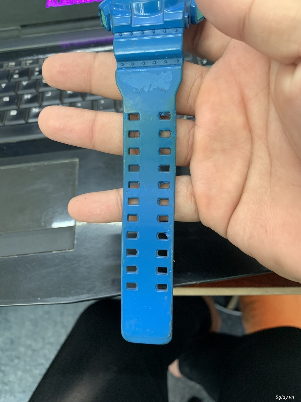 E cần bán đồng hồ Gshock GA-110HC màu xanh siêu hiếm. - 1