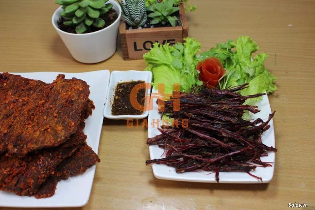 Thịt Trâu Gác Bếp Thái Nguyên, Trâu Sấy, Trâu Hun Khói – Giảm 100k