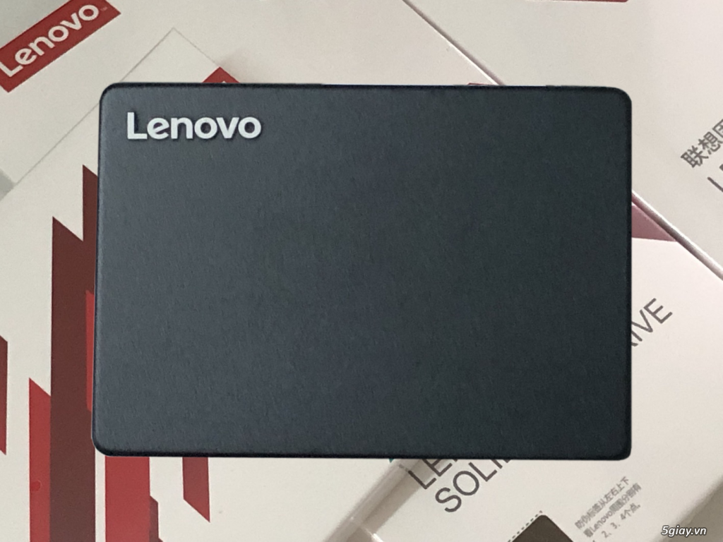 Ổ cứng SSD 240GB Lenovo SL700 SATA III 2.5