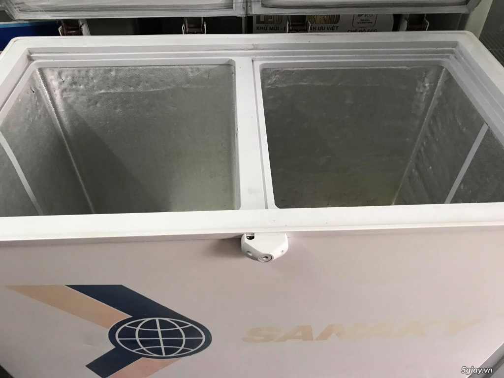 Cần bán tủ đông Sananky 253L ngăn đông ngăn mát