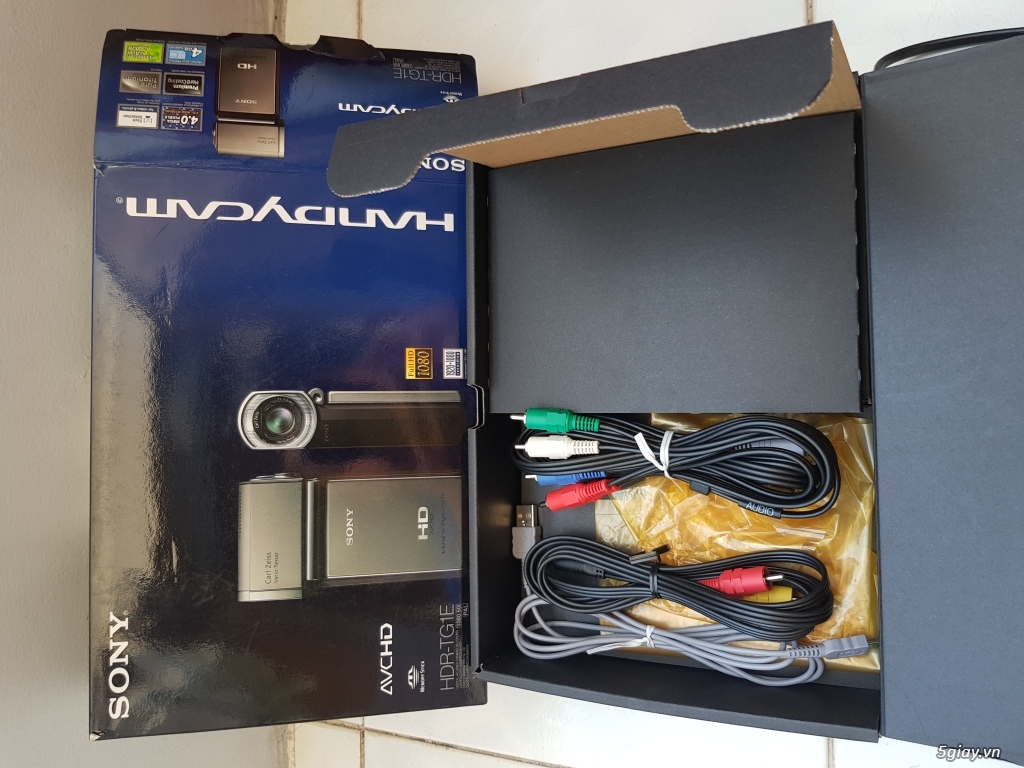 HCM - Bán máy Sony Handycam HDR-TG1E - 2