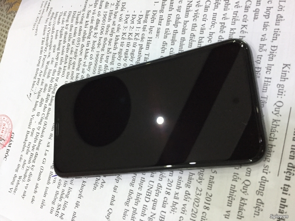 Iphone X 256G máy bên Úc đem về mới 99,99% không một vết trầy... - 2