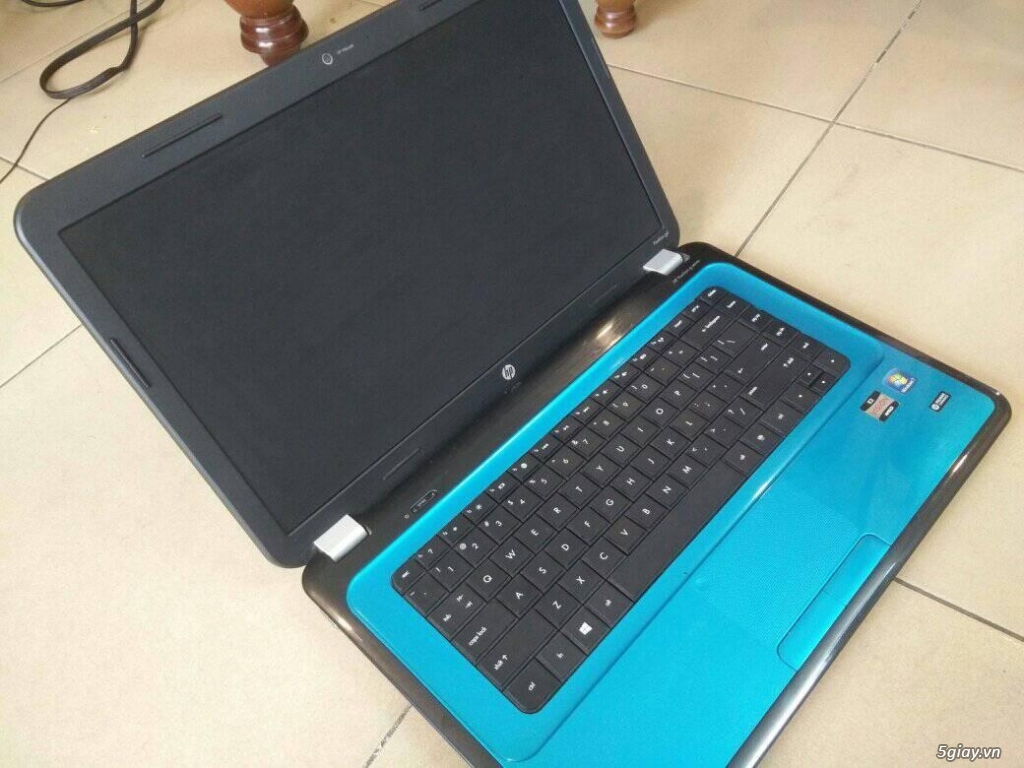 HP Pavilion G6 AMD 4gb 160gb vỏ gương đẹp 95% - 2