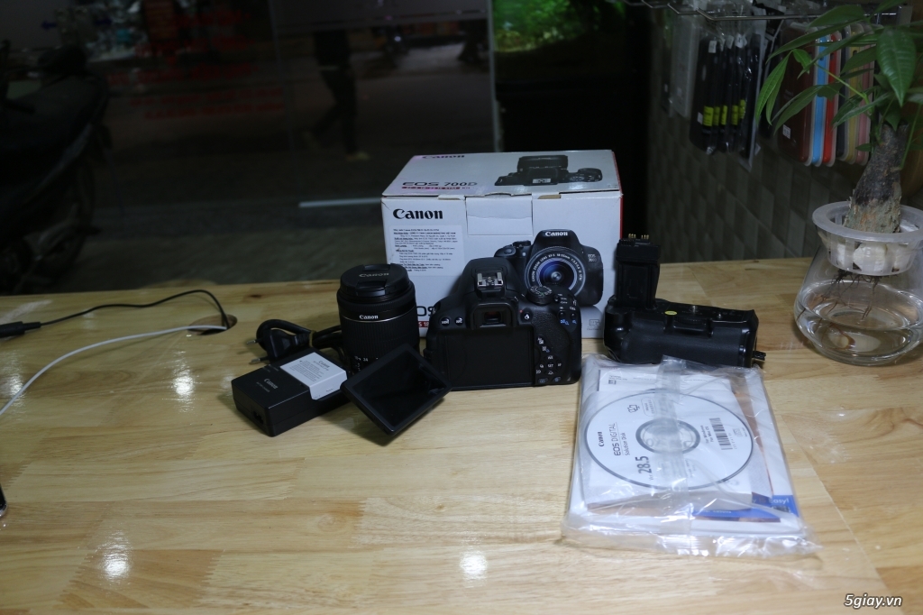 em bán bộ máy ảnh canon 700d kèm kít 18-55 stm - 2