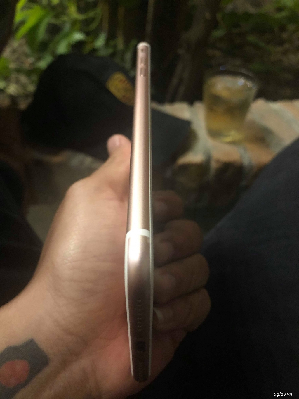 Cần bán iphone 7plus