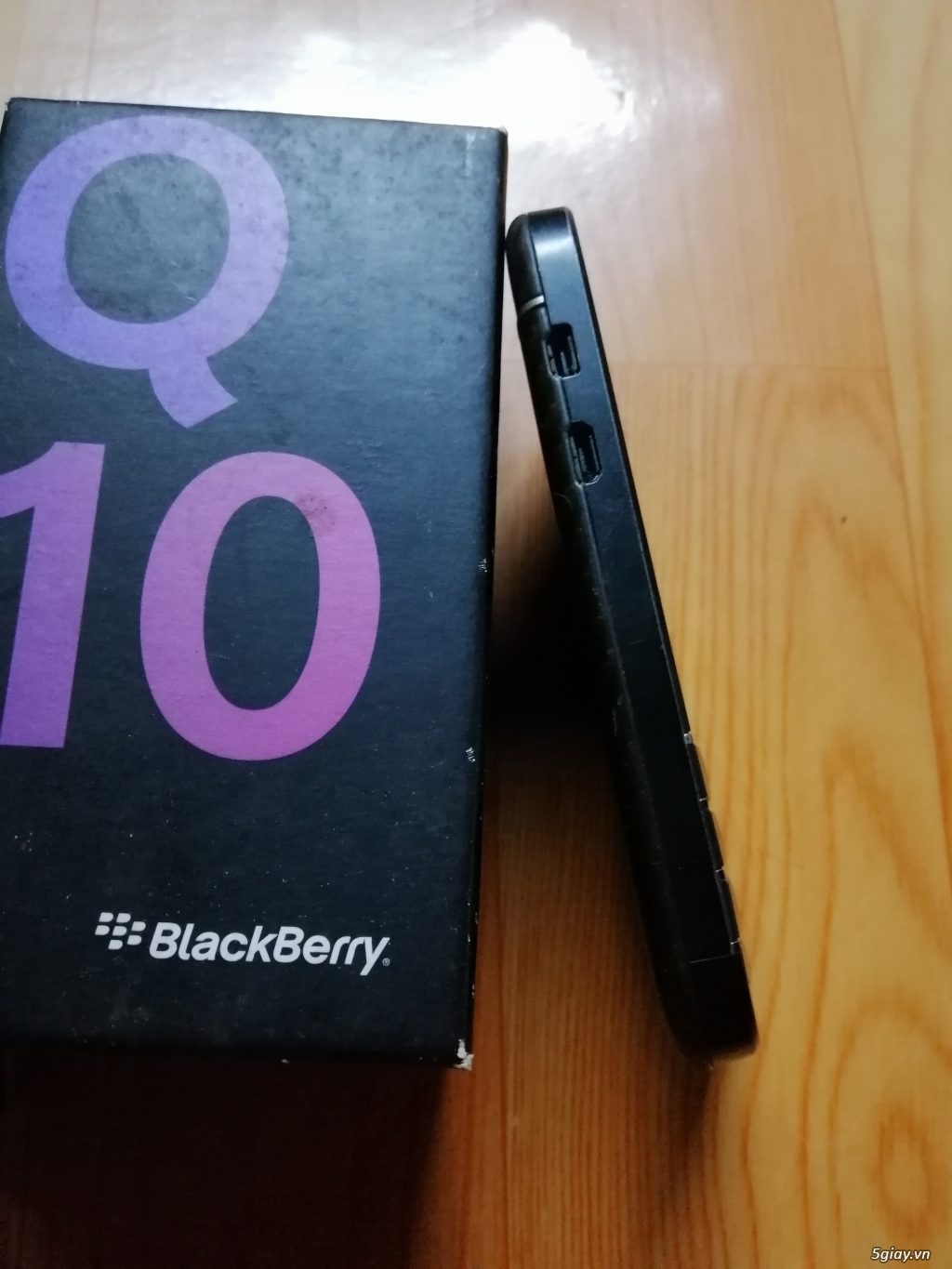 Cần bán blackberry Q10 - 3