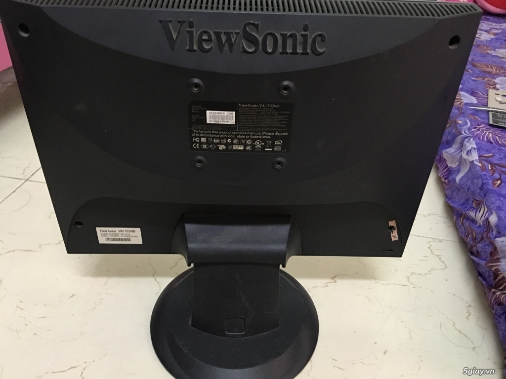 Lcd Viewsonic 17in wide đang xài dư bán - 2