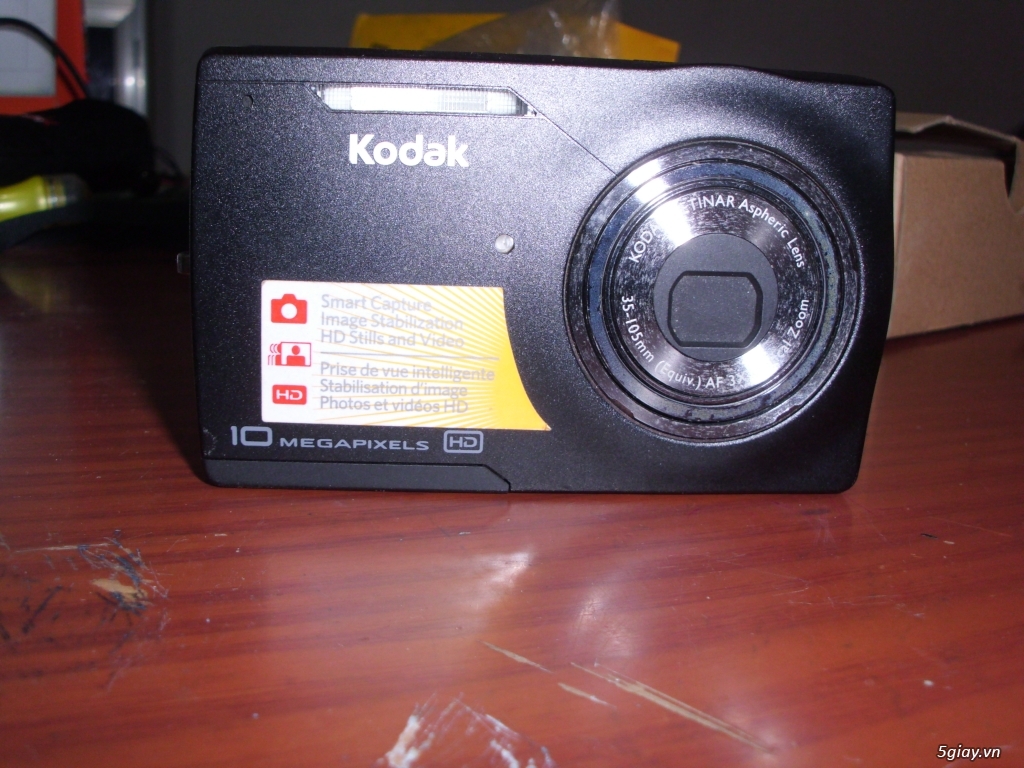 Cần bán : thanh lý 3 máy ảnh kodak còn mới trên 90 %