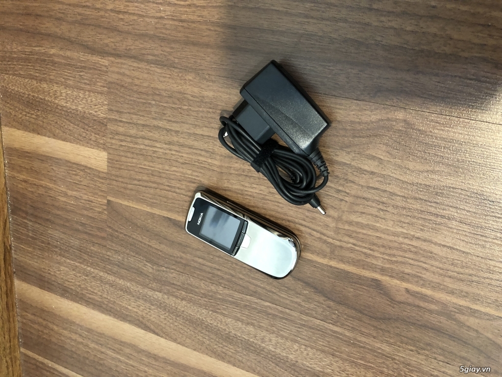 Xem ảnh lớn. Nokia 8800 Silver Anakin zin cứng nguyên Ốc đẹp xuất sắc - 7