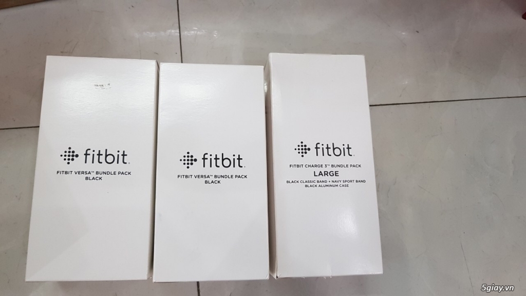 Fitbit Versa + Charge 3 xách tay Usa new 100%