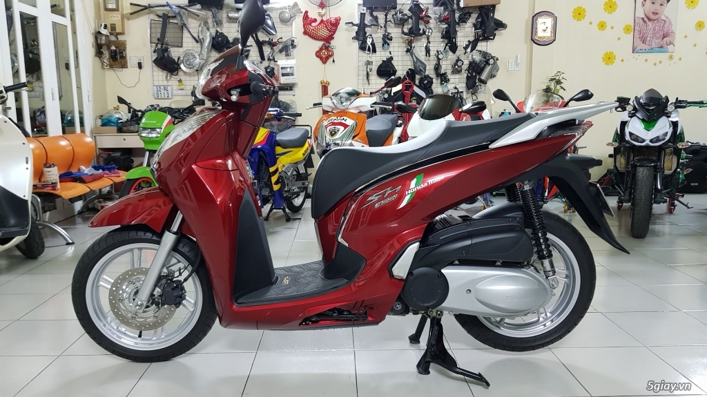 Bán Honda Sh300i Abs ý Hqcn Saigon 82017 Odo 4k Zin Nguyên Con Tp