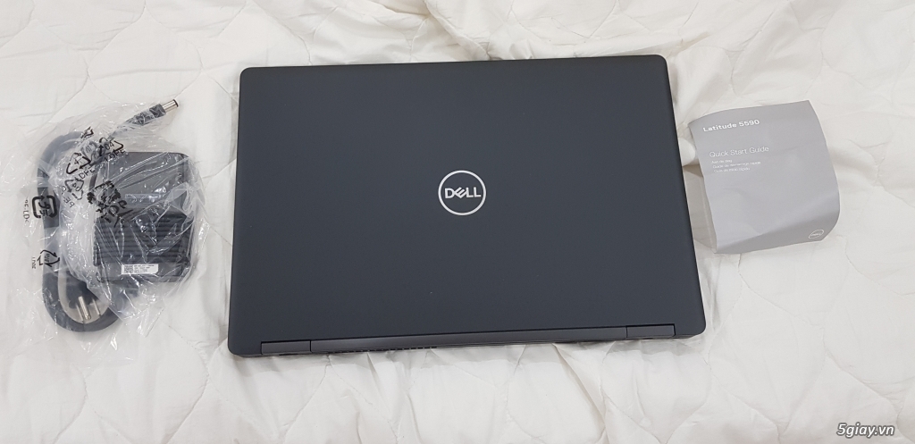 Bán Dell Latitude 5590 new