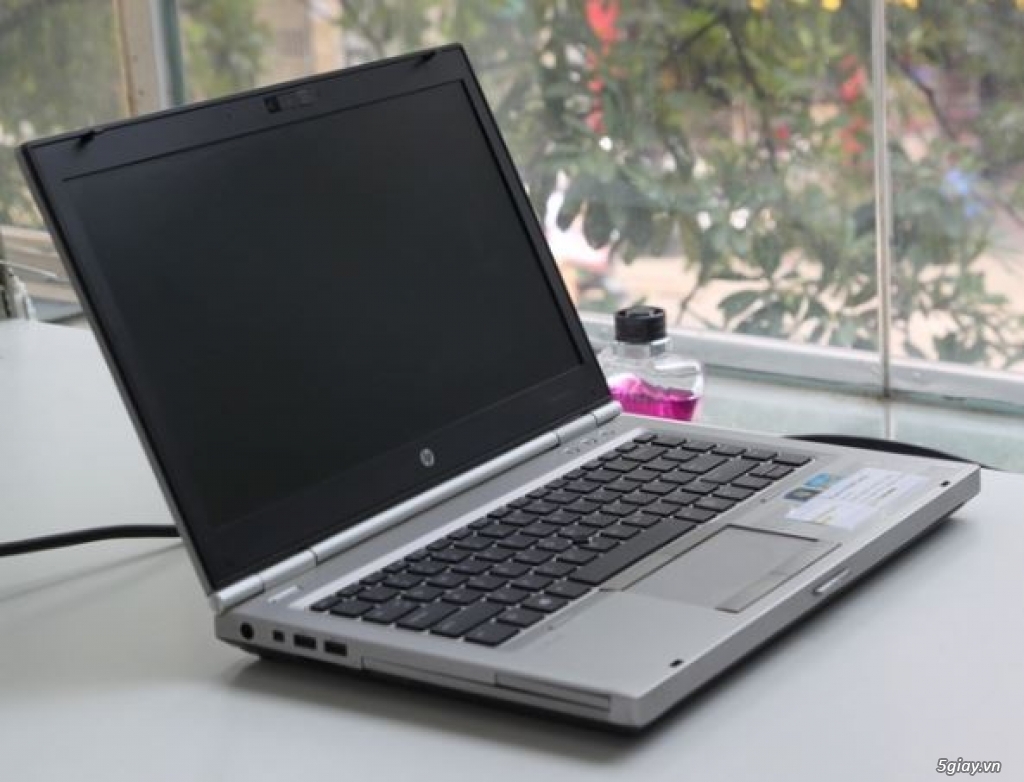Laptop HP 8470p - 1