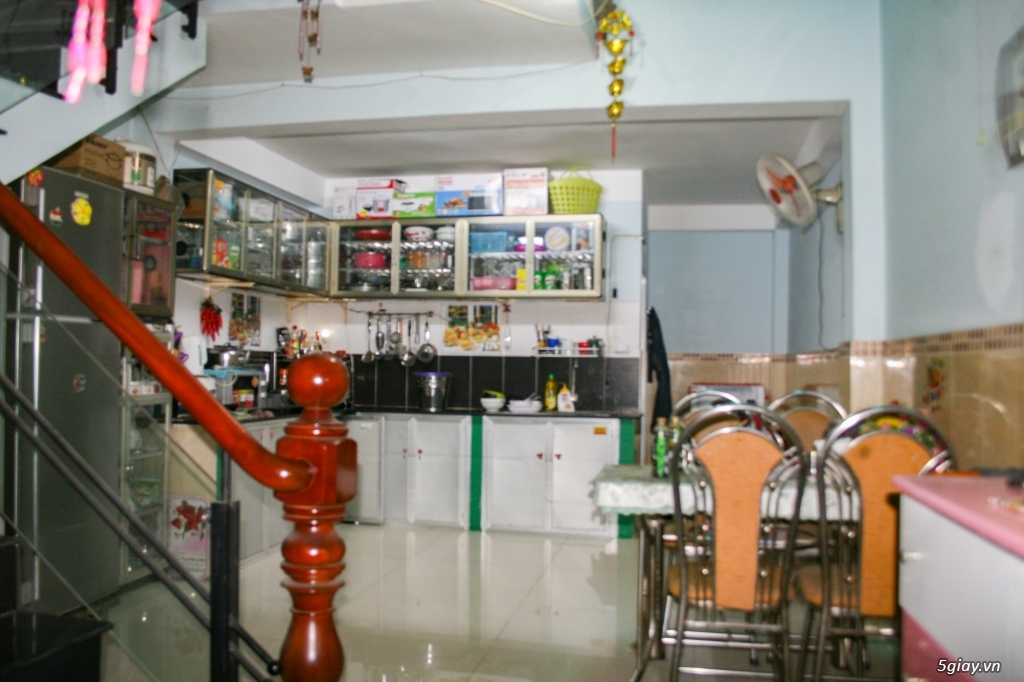 Cần Bán Gấp Nhà Đẹp - DT: 4x16m - 1 Trệt + 3 Lầu Rưỡi Đúc Kiên Cố - 2