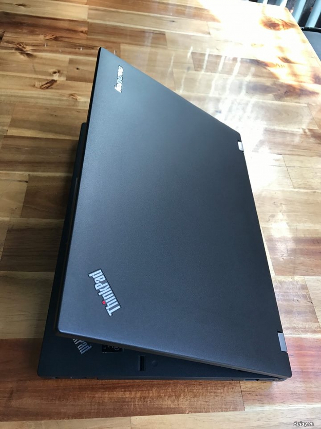 Bán laptop IBM thinkpad T450, i5 5300u, 8G, ssd 180G, pin 4h, giá rẻ
