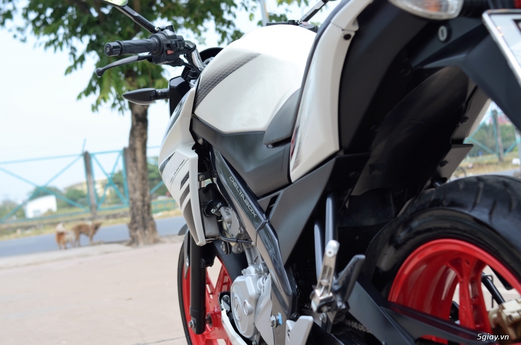 FZ150i 2015 trùm mền - 5