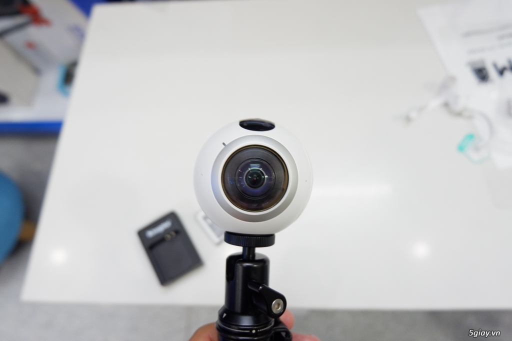 Samsung Gear 360 2016 - 4