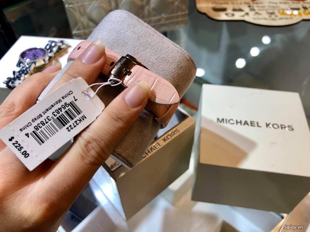 Cần bán Đồng Hồ Michael Kors Nữ và MK Smartwear,Hàng Xách Tay Mỹ 100% - 35