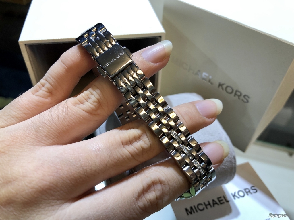 Cần bán Đồng Hồ Michael Kors Nữ và MK Smartwear,Hàng Xách Tay Mỹ 100% - 31
