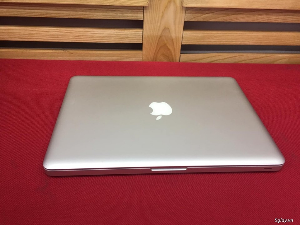 Macbook pro 2012 MD101 Core I5-2.5ghz 4GB 500GB