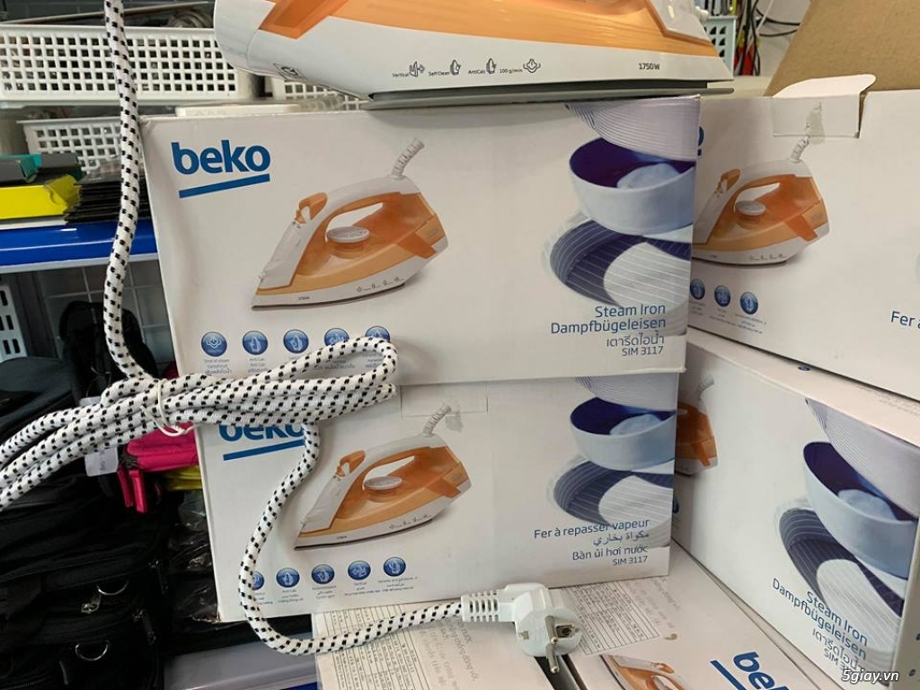BÀN ỦI BEKO SIM3117 - 1