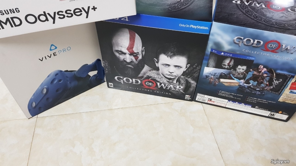 Bộ PS4 GOD OF WAR COLLECTOR'S EDITION NEW SEAL USA