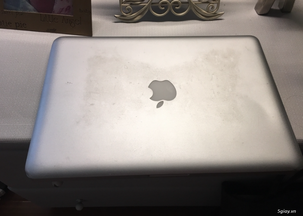 Macbook Pro 13, Mid 2009, 95% - 1