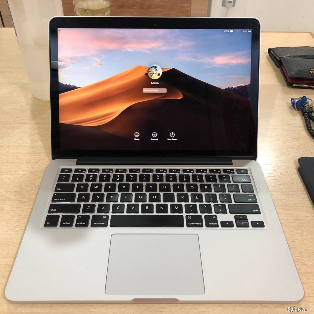 Macbook pro 2015 retina 13inch cũ 99% - 2
