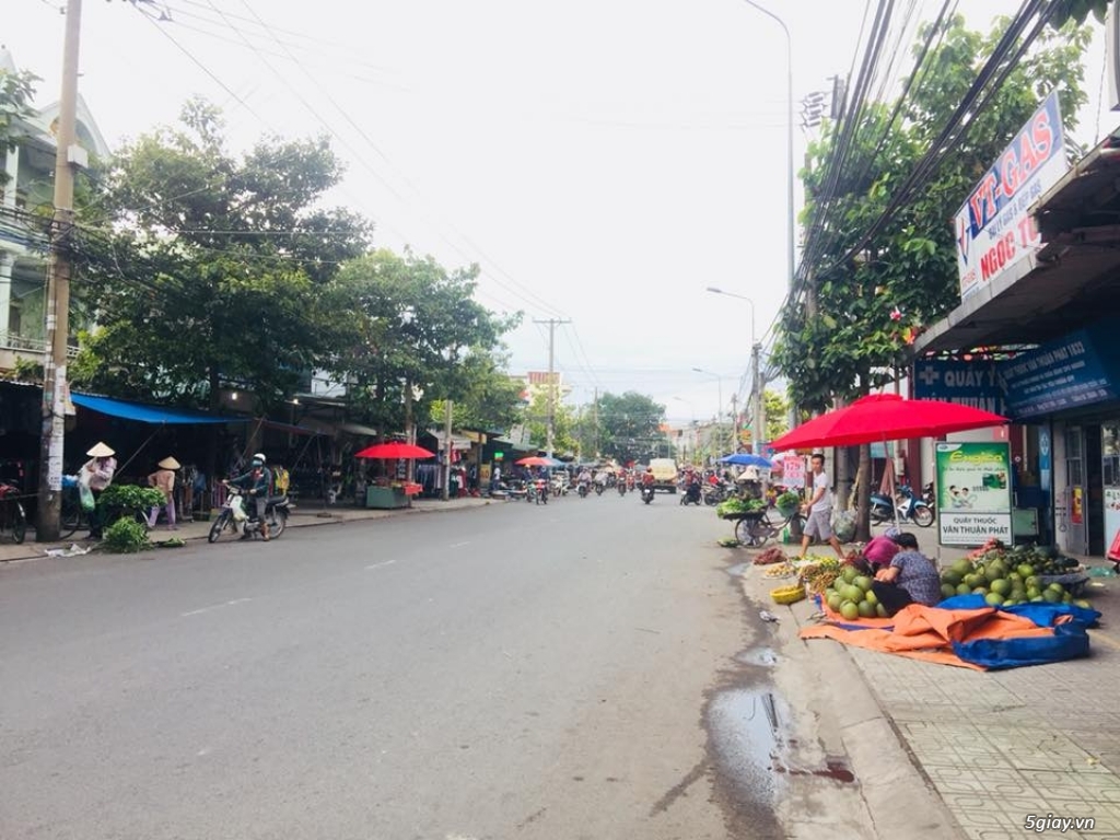 NHÀ TÂN PHONG-ĐỐI DIỆN CÂY XĂNG 26 KHU VIP QUÂN ĐỘI TIỆN ÍCH NGẬP