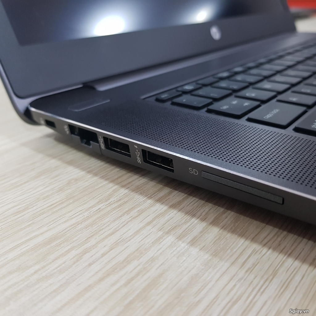 HP ZBook Studio G3 - 99% Xeon RAM ECC LCD 4K - 3