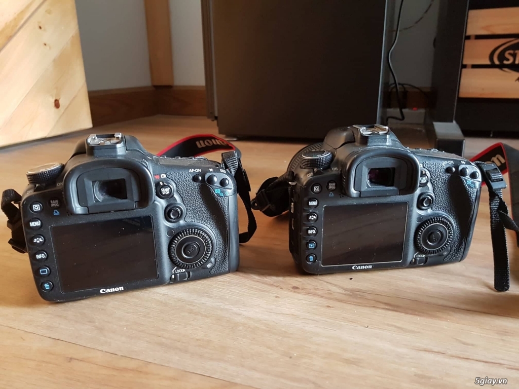 2 body Canon 7D và 3 ống kính canon - 2