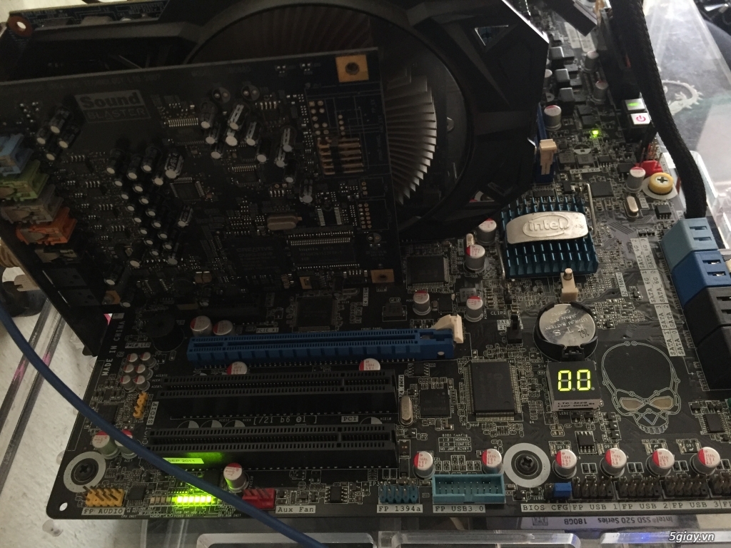 Combo intell DZ68BC Extreme + i5 3550 - 4