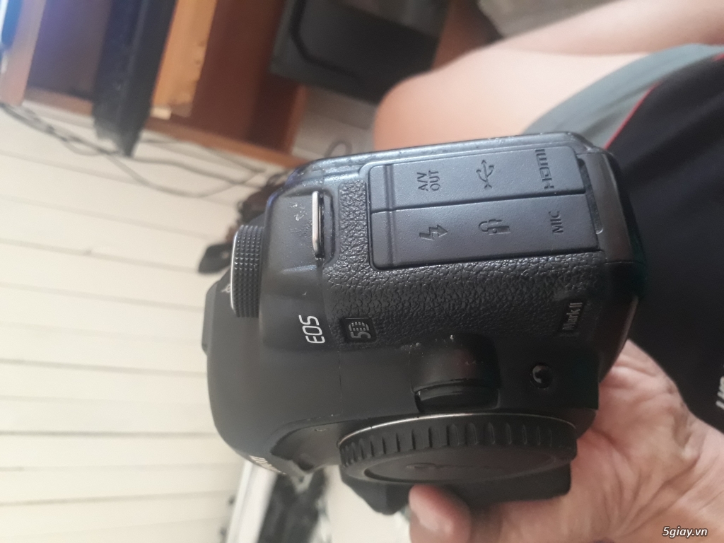 Bán Canon 5D mark2, cân màn hình spider5pro giá đi nhanh