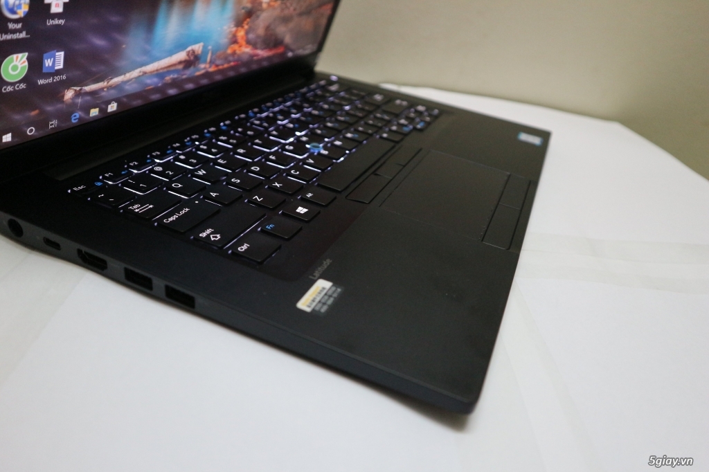 Laptop Dell Latitude E7270 - 1