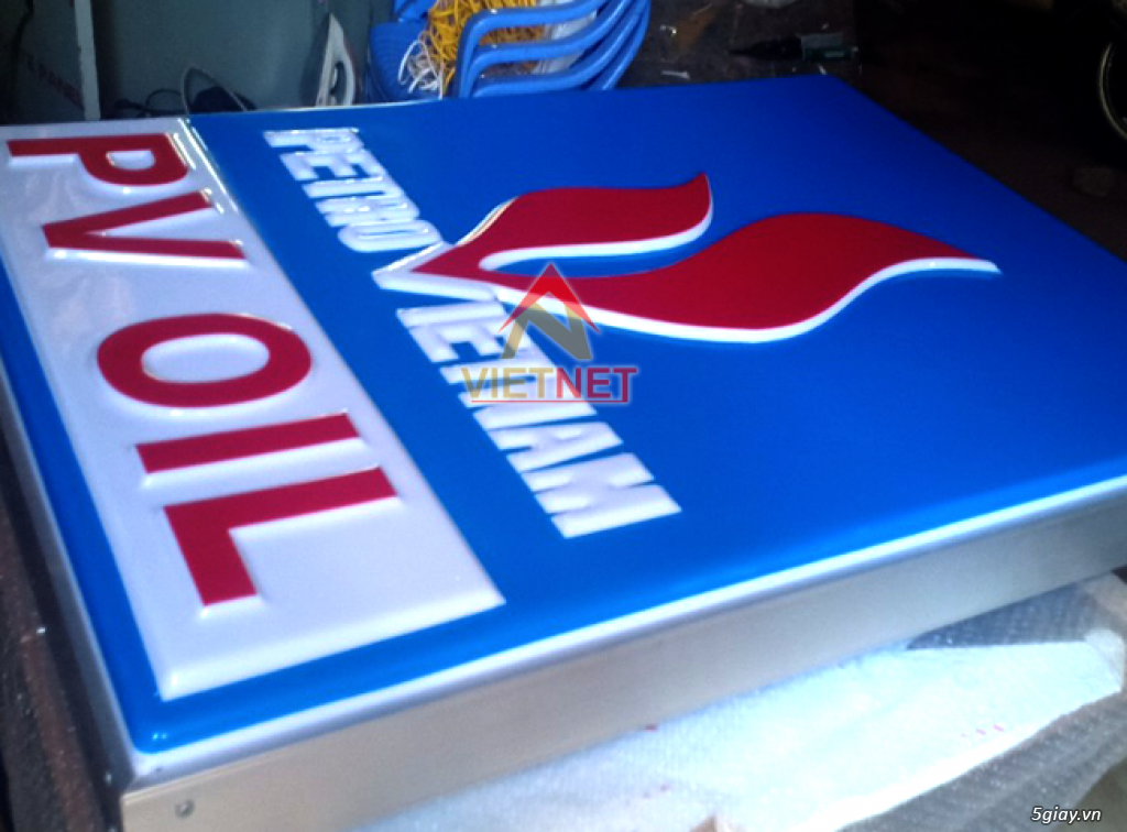 Gia công hộp đèn mica hút nổi PV OIL số lượng sỉ