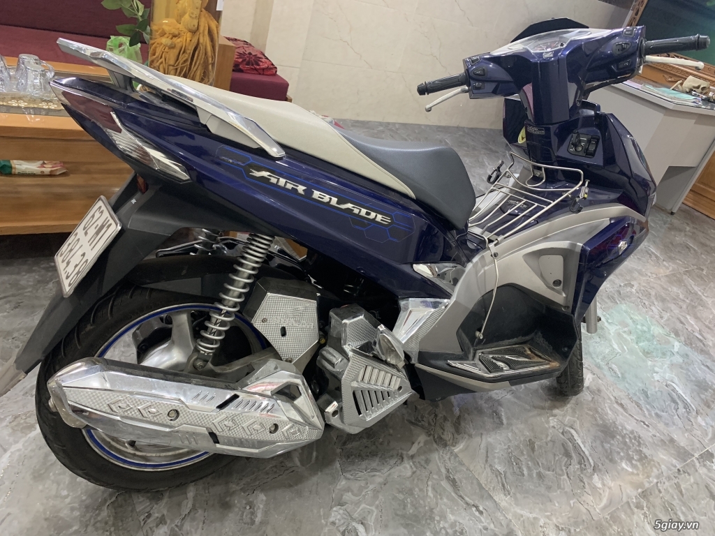 Thanh lý xe airblade (remot ( Bs Đẹp 62M1-38,6,38 ) dk 8/2016 - 1