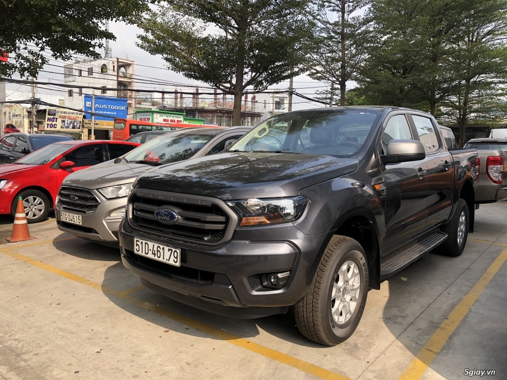 Ford Everest 2.0L mới 100% - 3