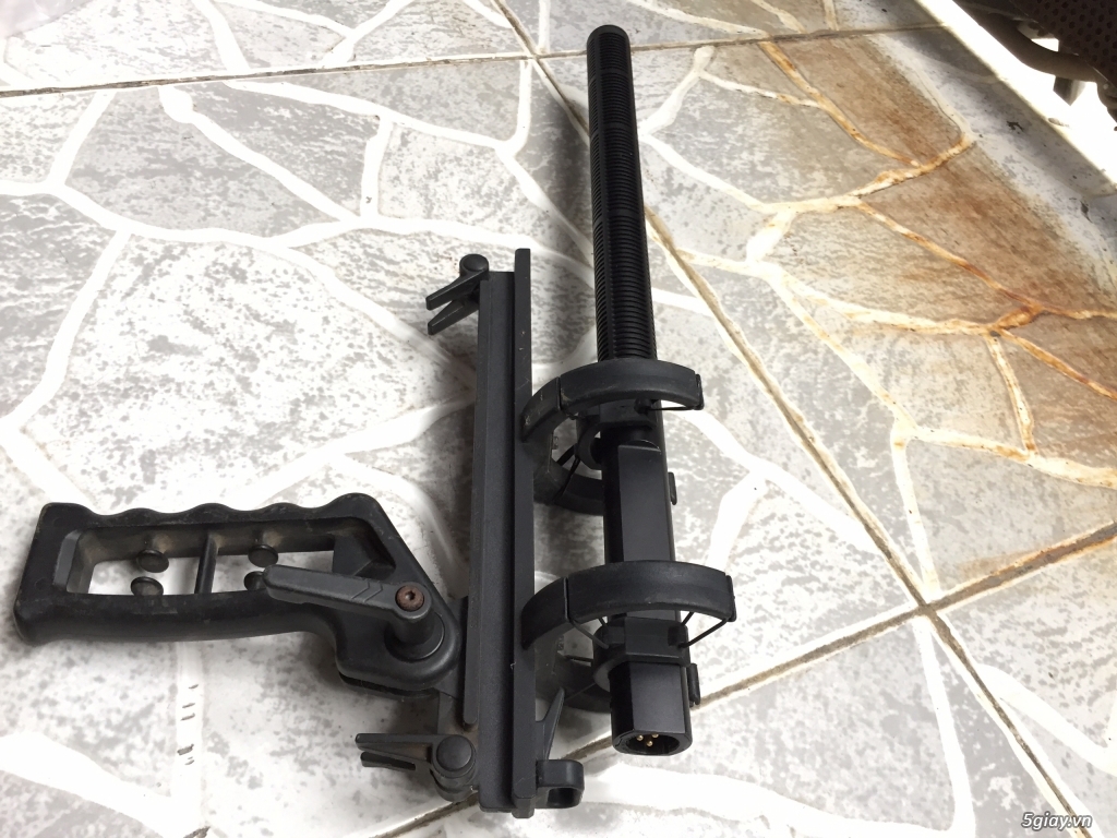 Micro shotgun SENNHEISER MKH-70 + CẦN BOOM RODE - 3