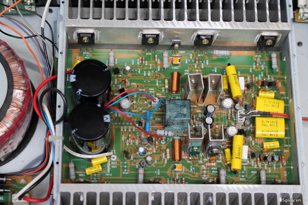 Long audio q8 chuyên Amplifier + Cdp +Loa - 40