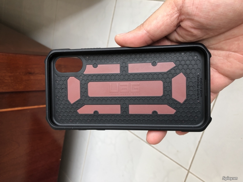 Case UAG Poly & Pathfinder fullbox likenew cho IPX - 2