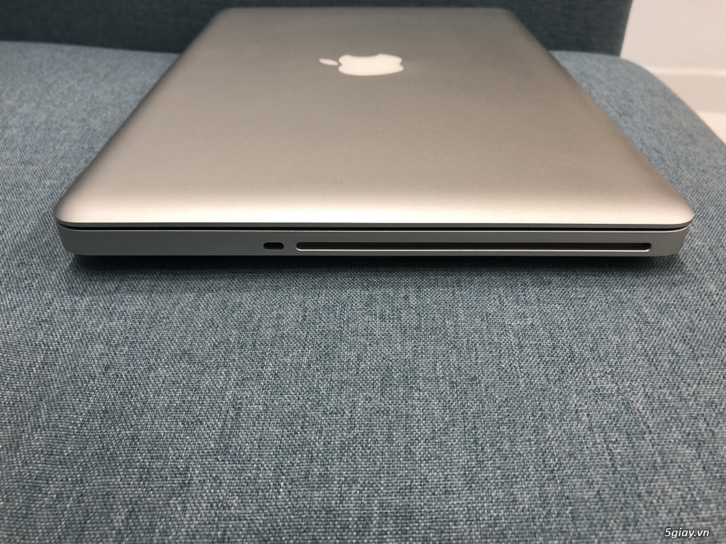 MacBook Pro 2011 - MC700 / 13 / Core i5 / Ram 4GB - 4