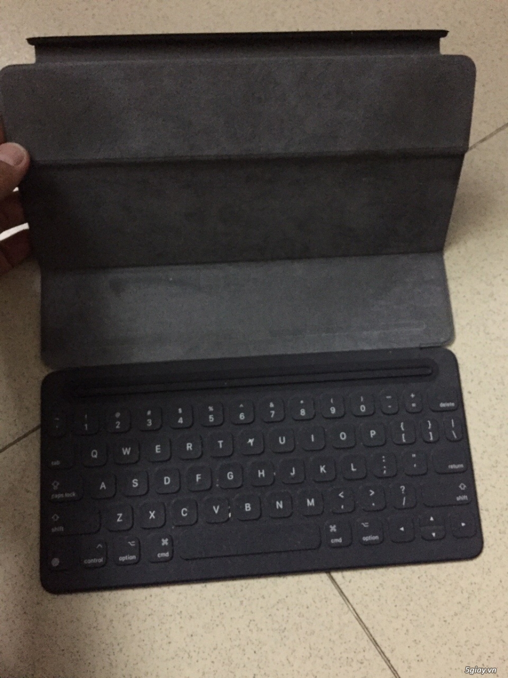 Bàn phím Apple Smartkeyboard cho ipad Pro 9.7 - 1