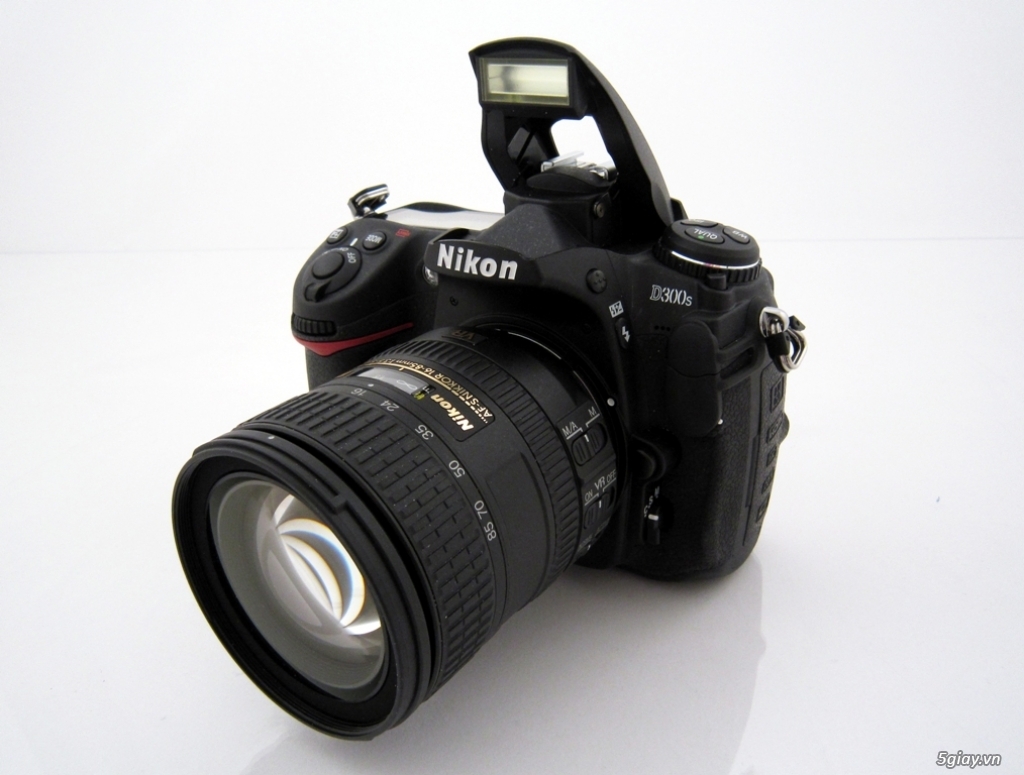 Bán DSLR Nikon D300s+Lens18-105mm F3.5-5.6G+Flash SB800+Grip D10 - 4