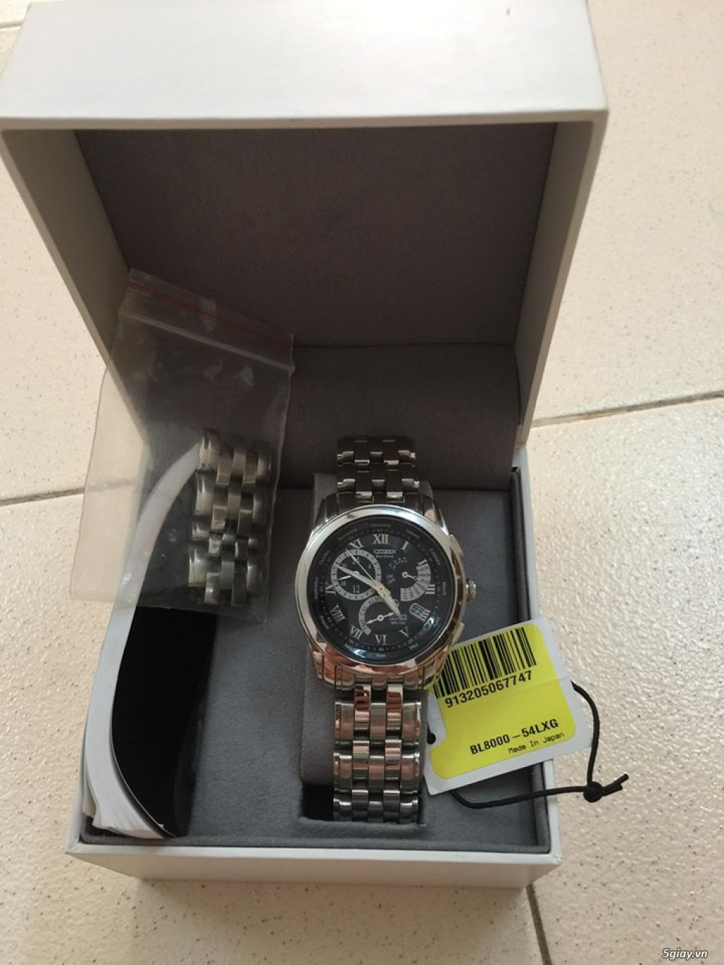 Bán Đồng Hồ CITIZEN nam,mới 99,9%.full box - 5