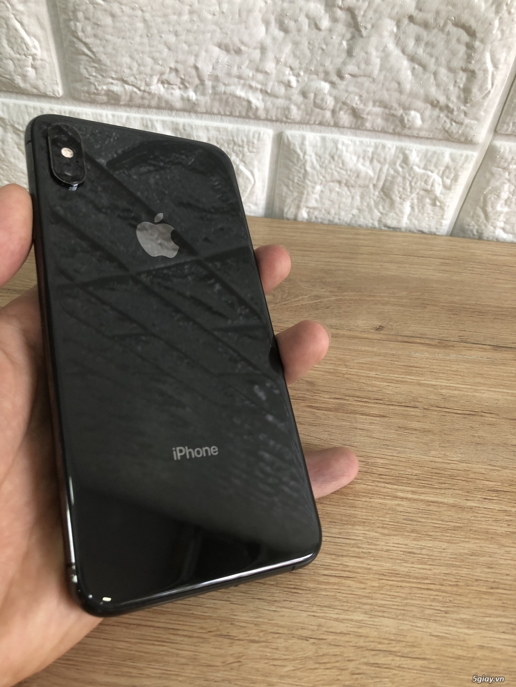 19.5Tr: XS Max 64G đen máy lock Mỹ - 1