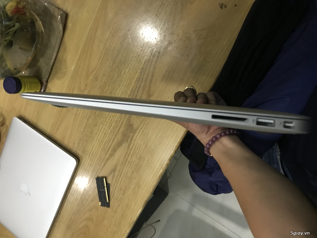 Macbook air 2015 99%